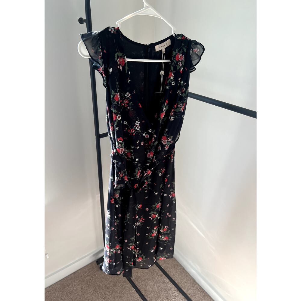 Small Lenon Floral Flutter Sleeve Dress NWT